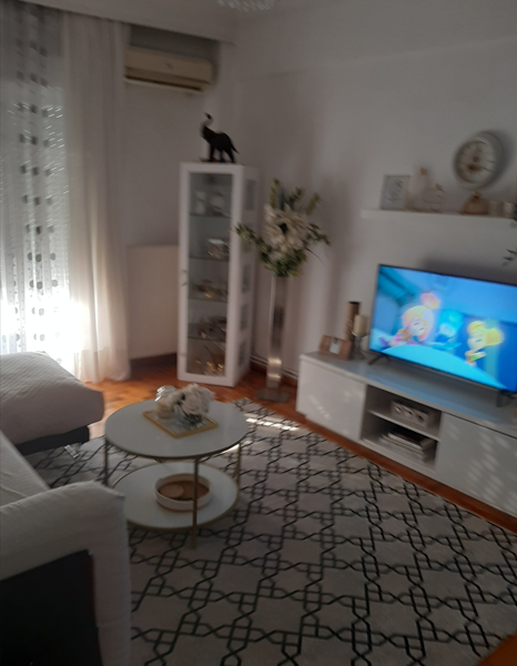 Ενοικιάζεται οροφοδιαμέρισμα 90 τμ στην περιοχή των Αμπελοκήπων - Θεσσαλονίκη.