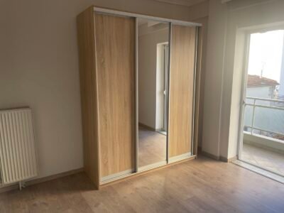 ΕΝΟΙΚΙΑΖΕΤΑΙ ΔΙΑΜΕΡΙΣΜΑ 4ος ΠΑΠΑΦΕΙΟ ΘΕΣΣΑΛΟΝΙΚΗ