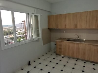 Ενοικιάζεται διαμέρισμα 2 ορόφου στον Αυλώνα Αττικής.