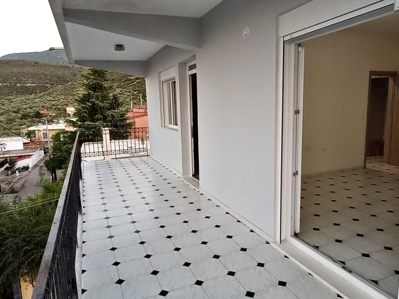 Ενοικιάζεται διαμέρισμα 2 ορόφου στον Αυλώνα Αττικής.