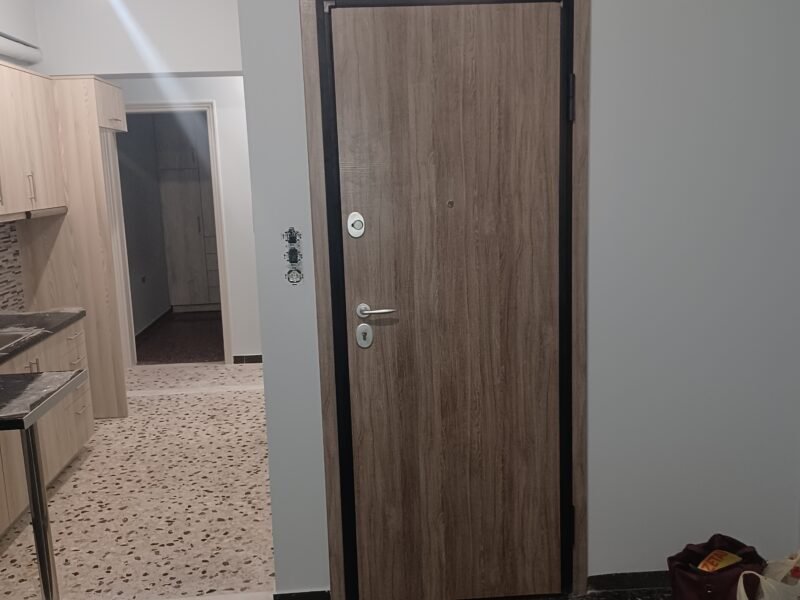 Ενοικιαζεται διαμερισμα