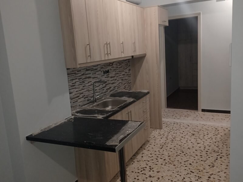 Ενοικιαζεται διαμερισμα