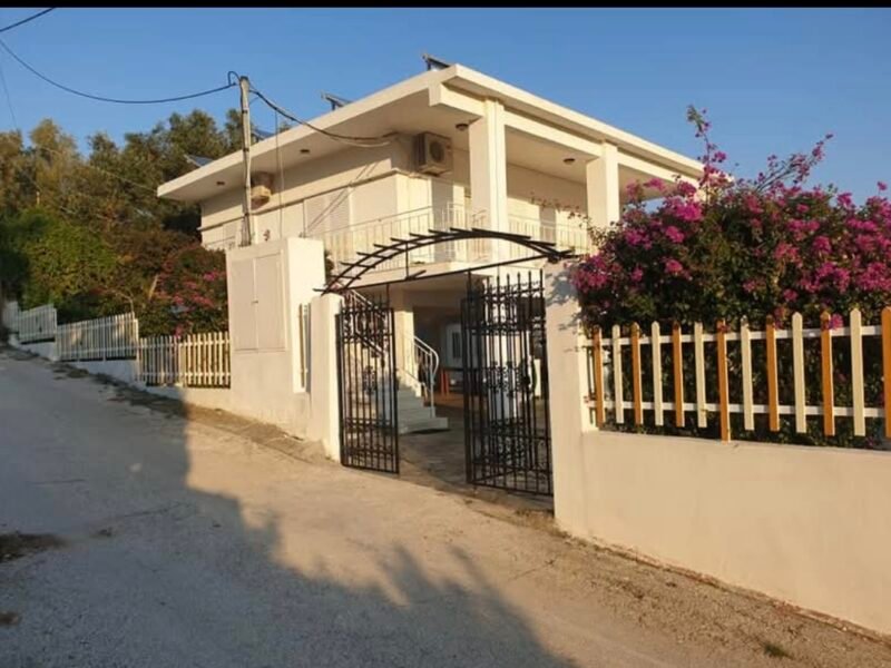 Ενοικίαση μονοκατοικίας 76 τμ στο Λαγονήσι για τον Σεπτέμβριο 2026