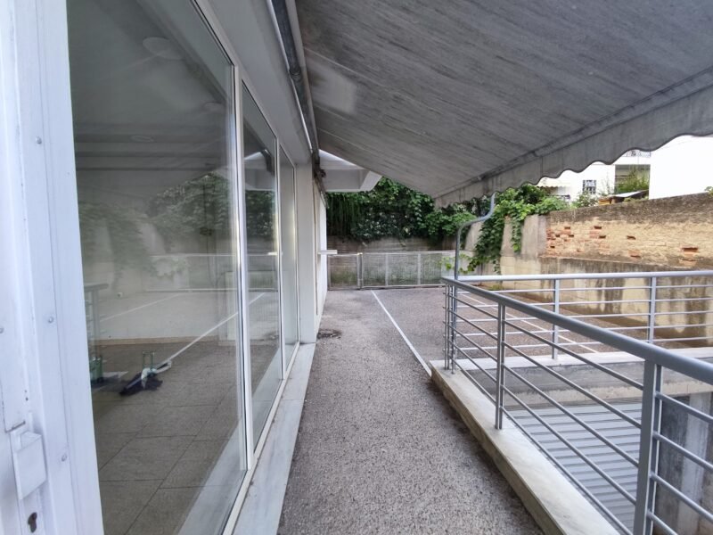 Ενοικιάζεται Επαγγελματικός Χώρος