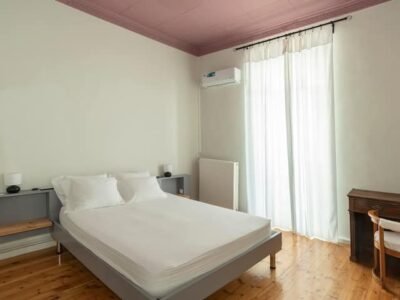 Μονοκατοικια 100τμ διπλα θαλασσα πειραικη